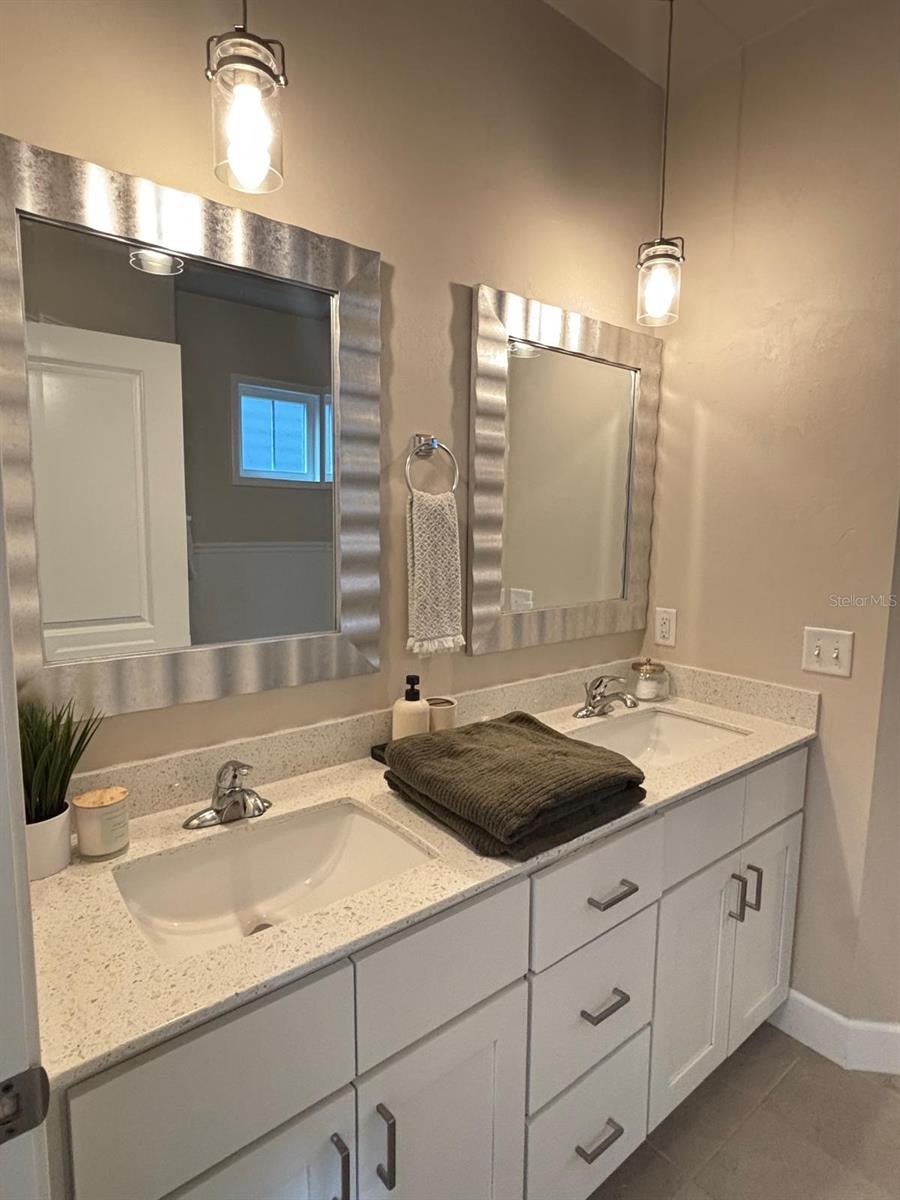 TOWNSEND PH 1 - Residential Lease