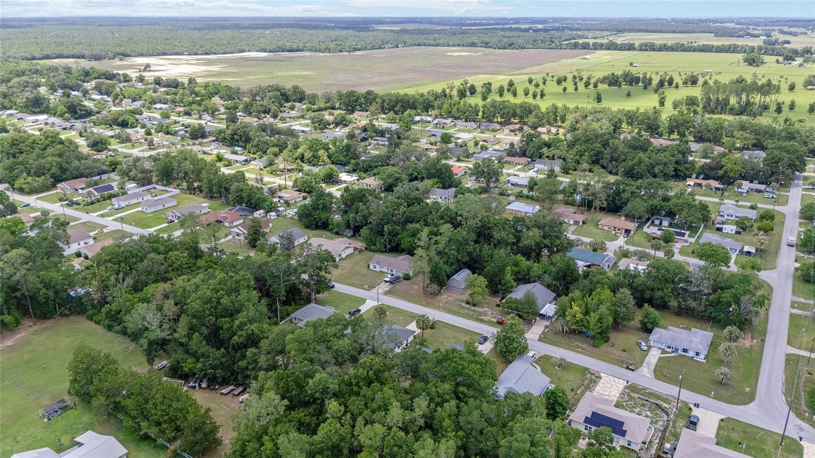 RAINBOW LAKES ESTATE - Residential