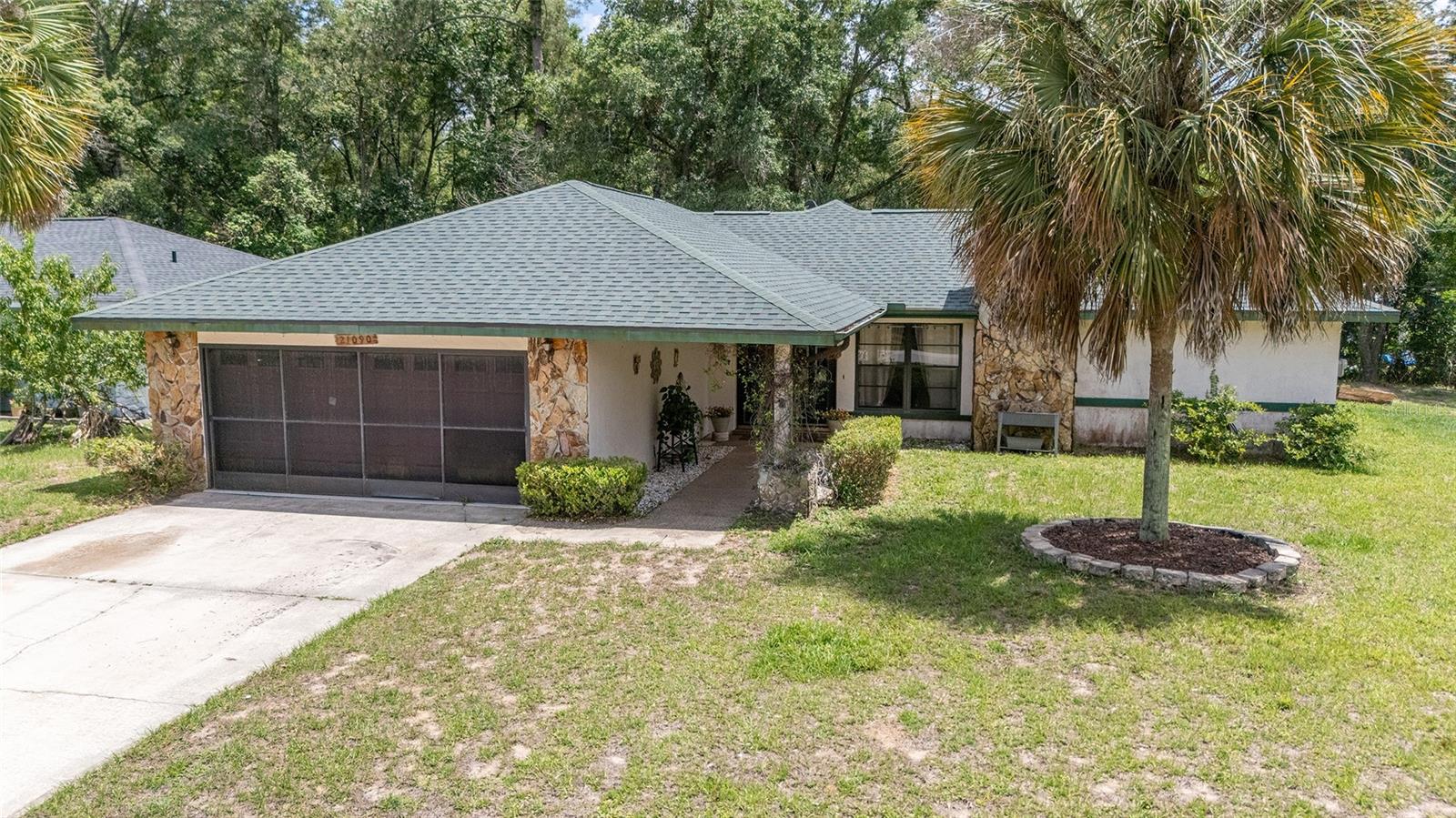 RAINBOW LAKES ESTATE - Residential