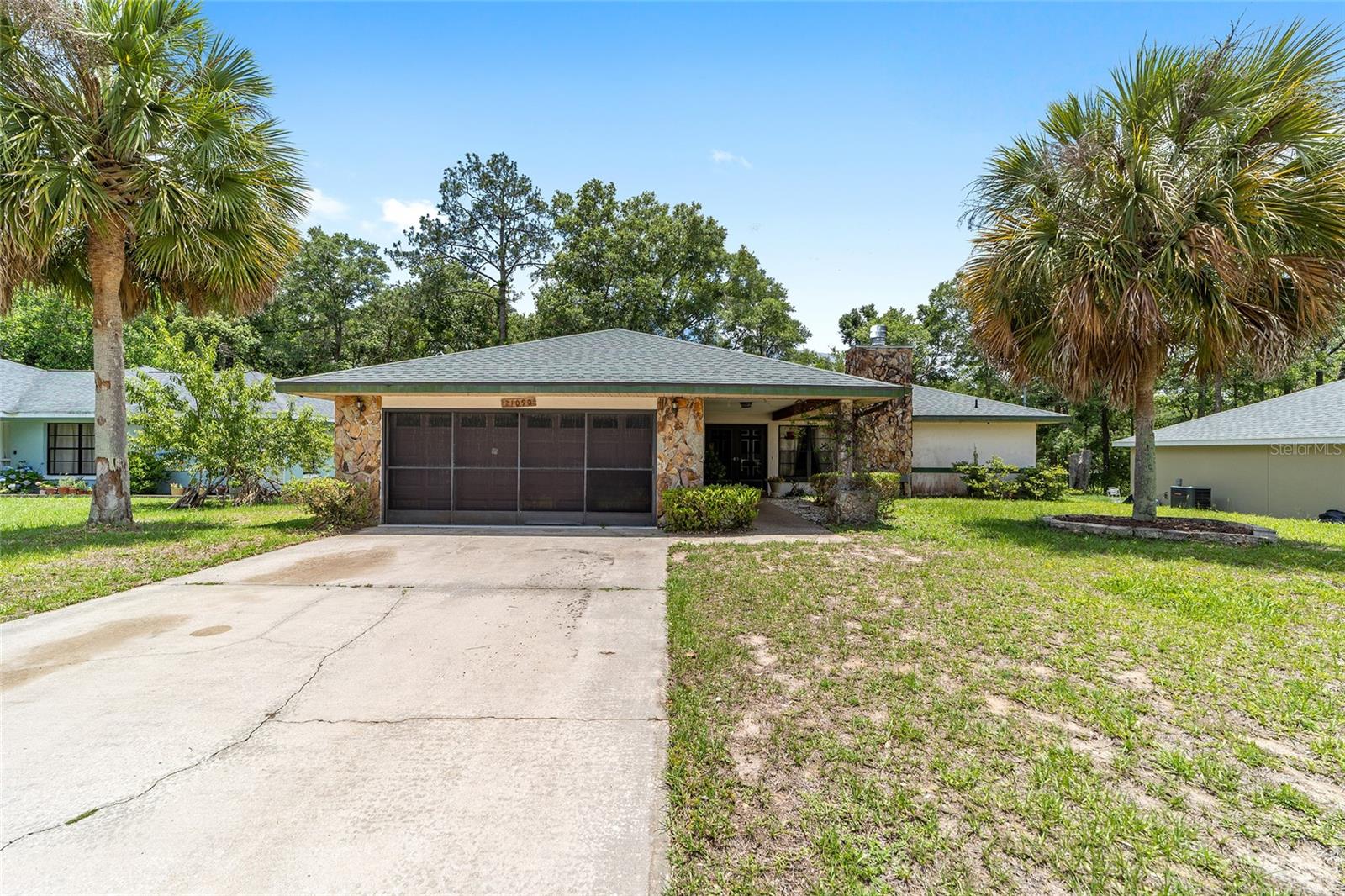 RAINBOW LAKES ESTATE - Residential