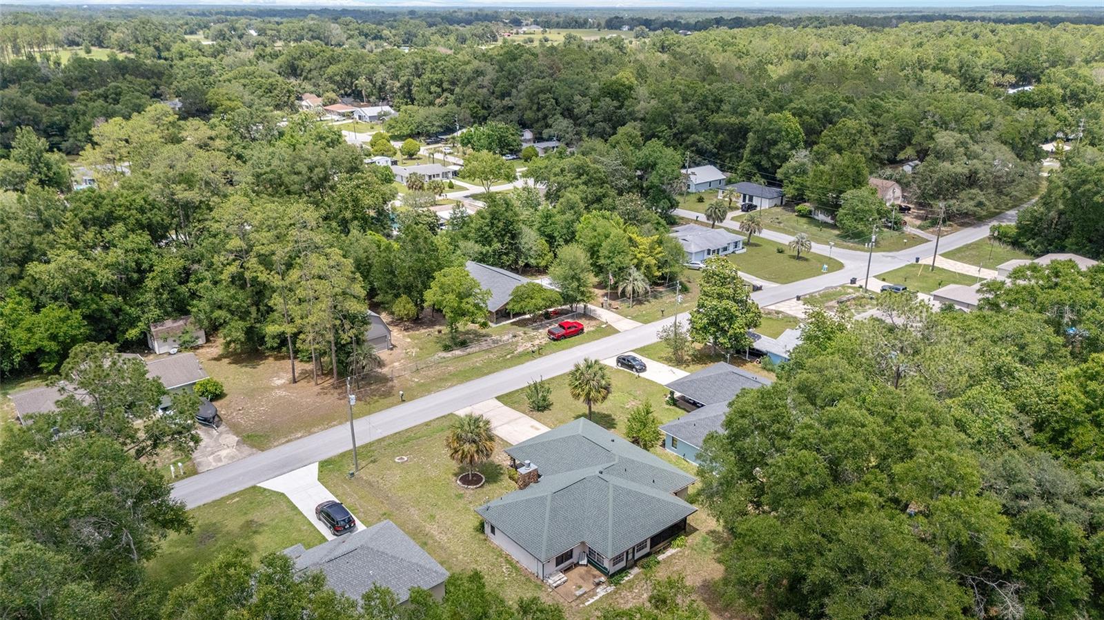 RAINBOW LAKES ESTATE - Residential