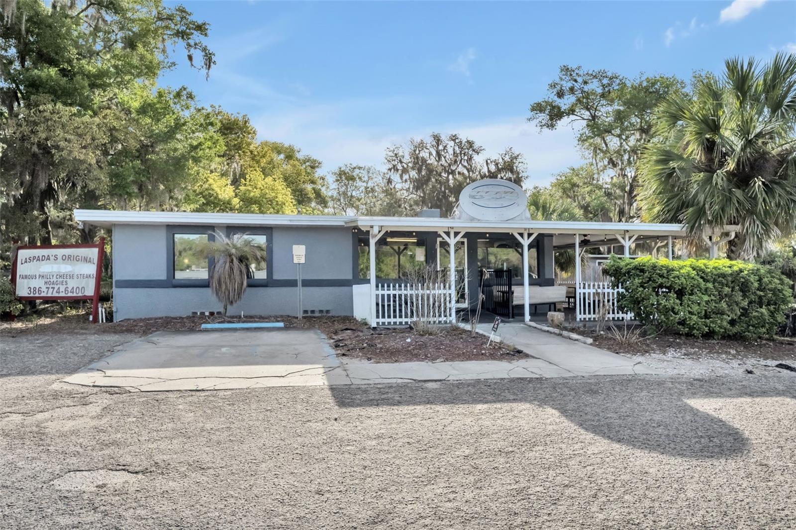 2200 N VOLUSIA AVENUE