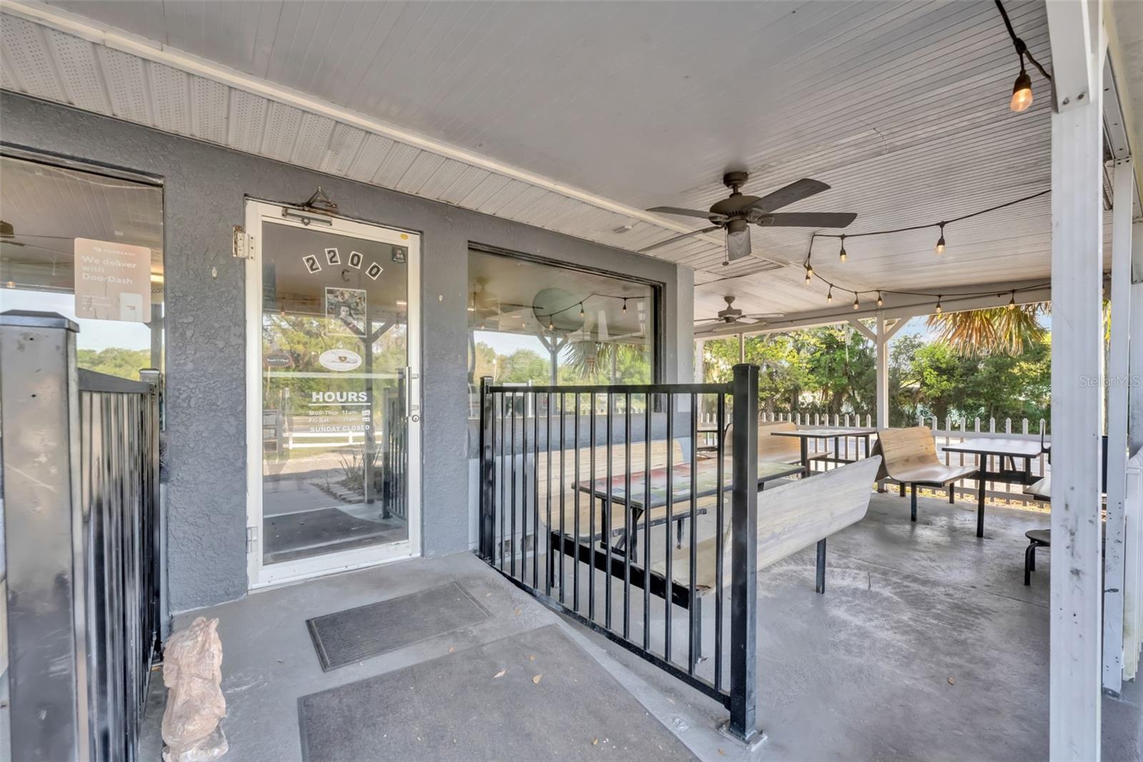 2200 N VOLUSIA AVENUE