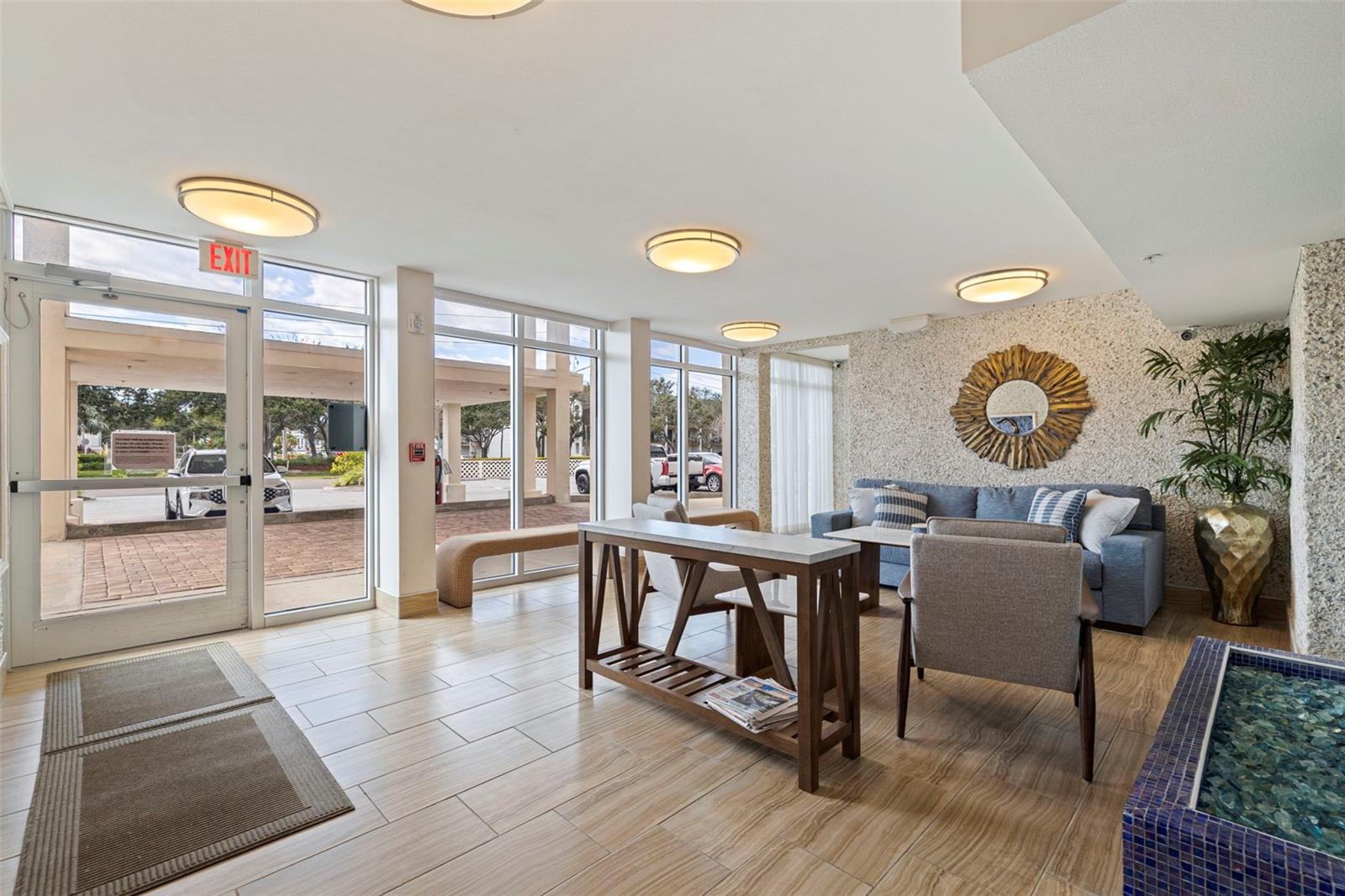 ISLAND WAY TOWERS CONDO - Residential