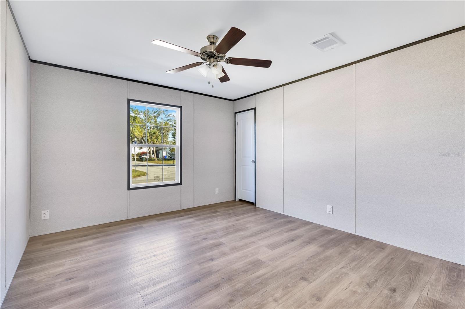 S L & I C TOWN OF ST CLOUD - Residential