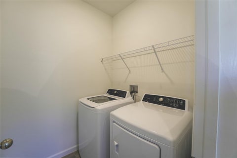 Tiny photo for 4507 NW 14th Loop, Ocala, FL 34482 (MLS # S5156589)