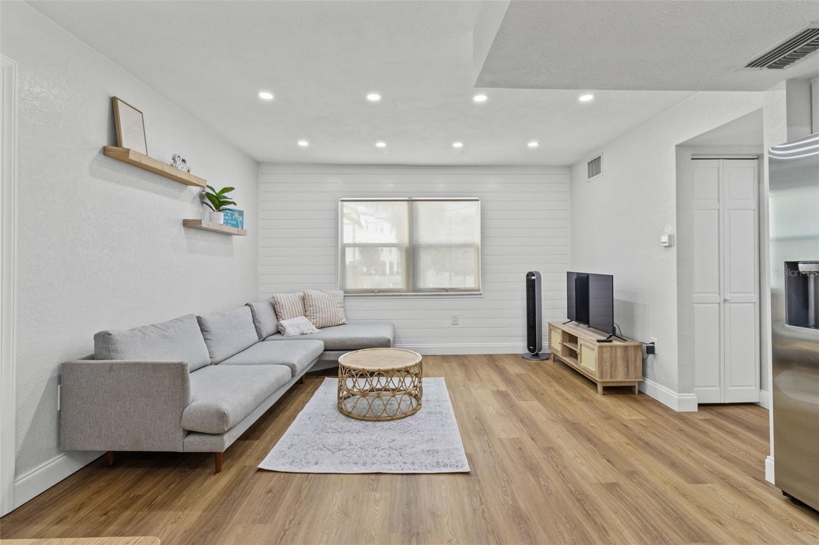 9895 1ST STREET E 5