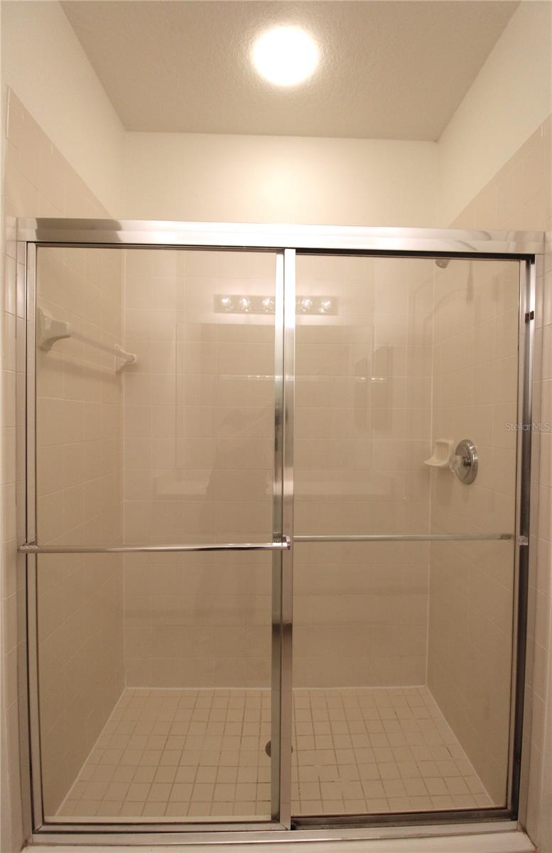 TOWNS AT LAKESIDE - Residential Lease