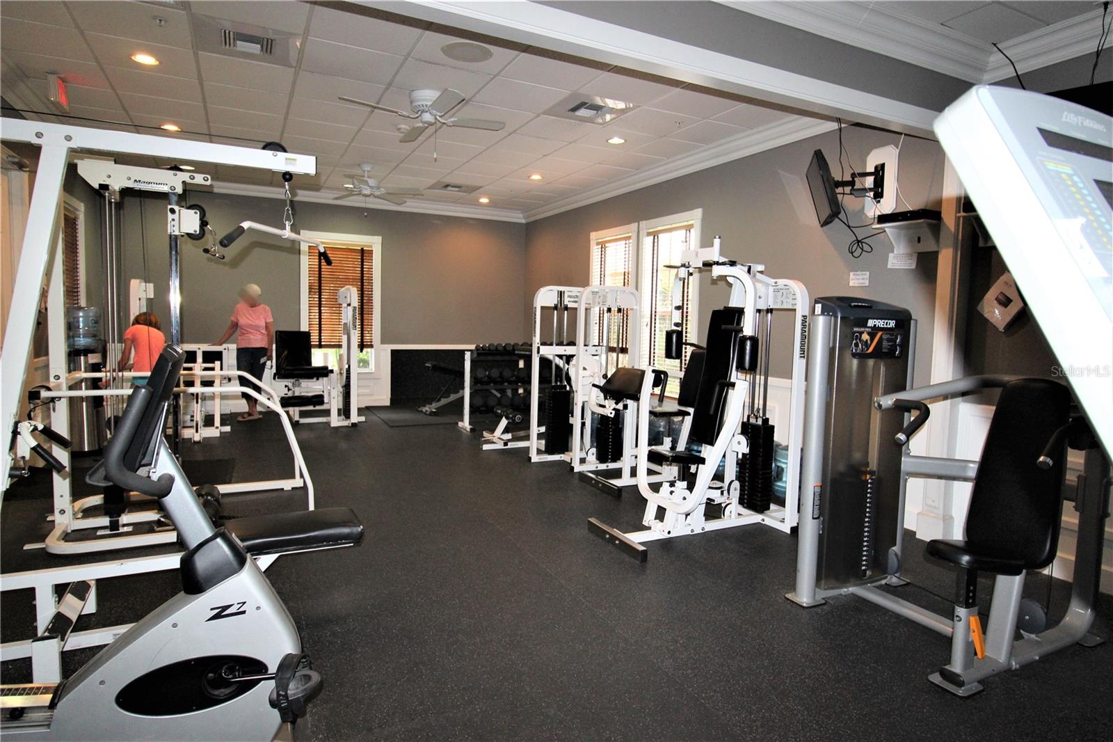 TOWNS AT LAKESIDE - Residential Lease