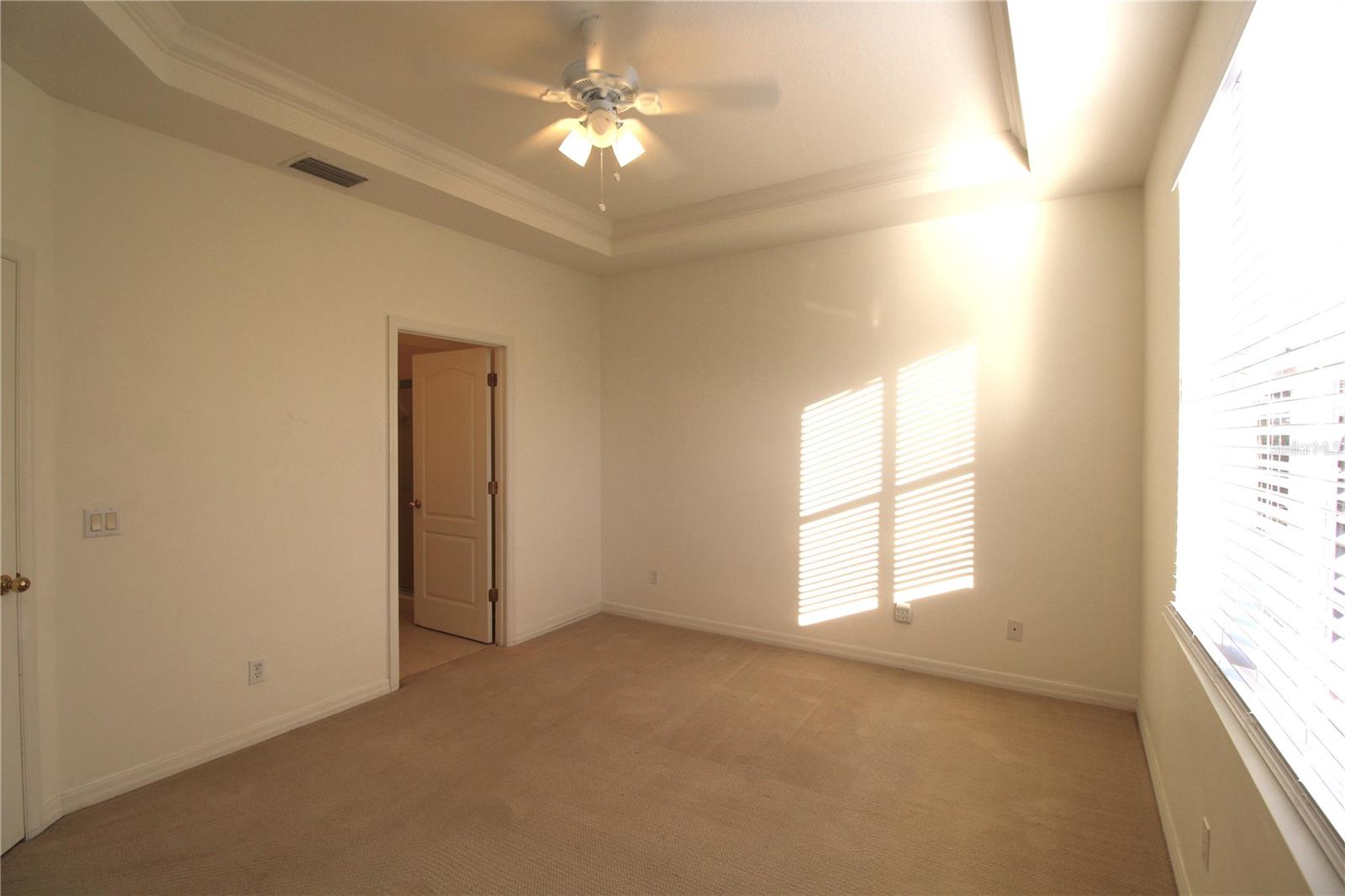 TOWNS AT LAKESIDE - Residential Lease