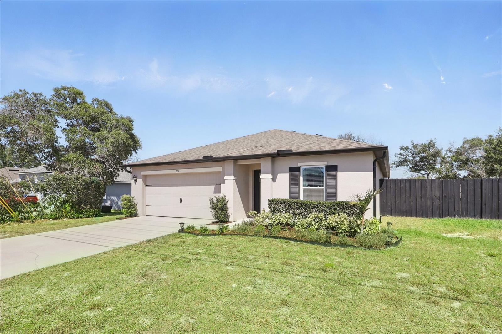 223 COURTLAND BOULEVARD
