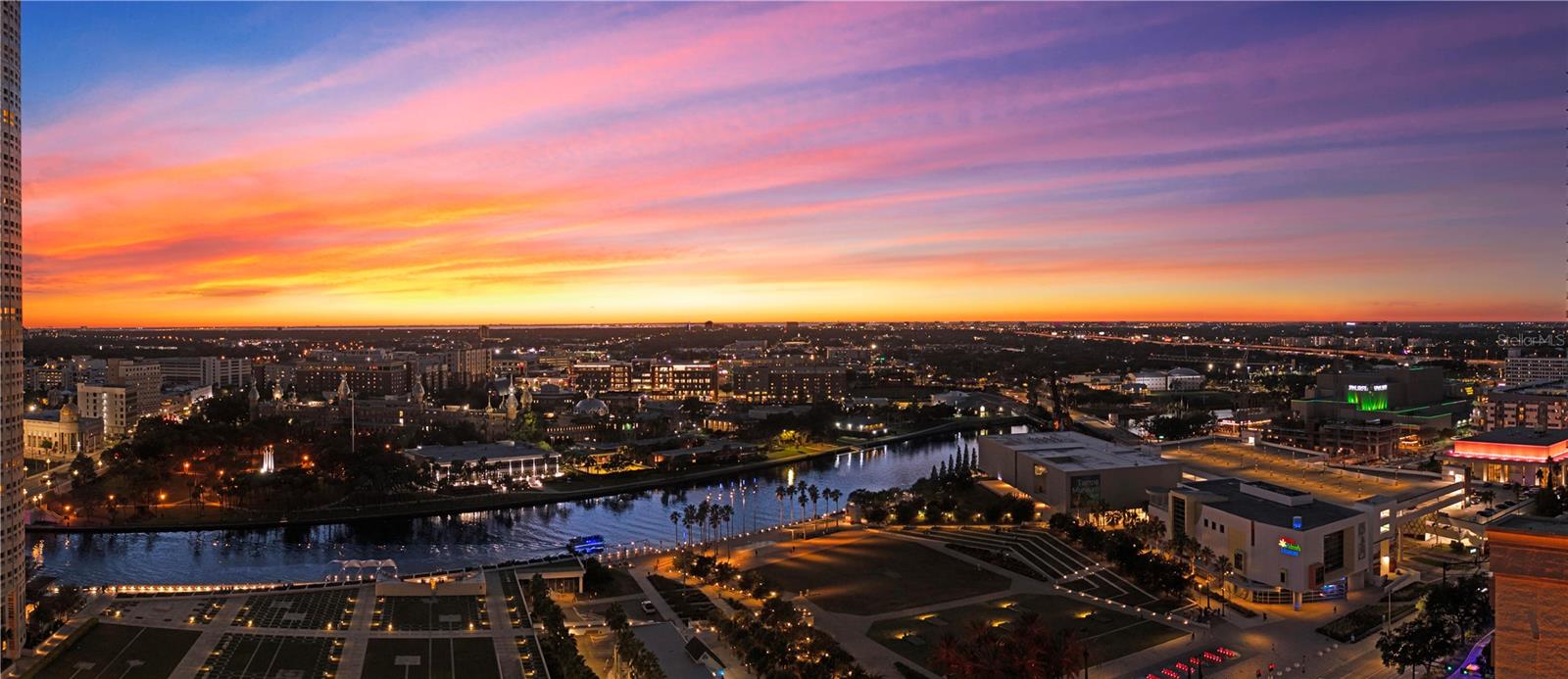 ONE TAMPA - Residential