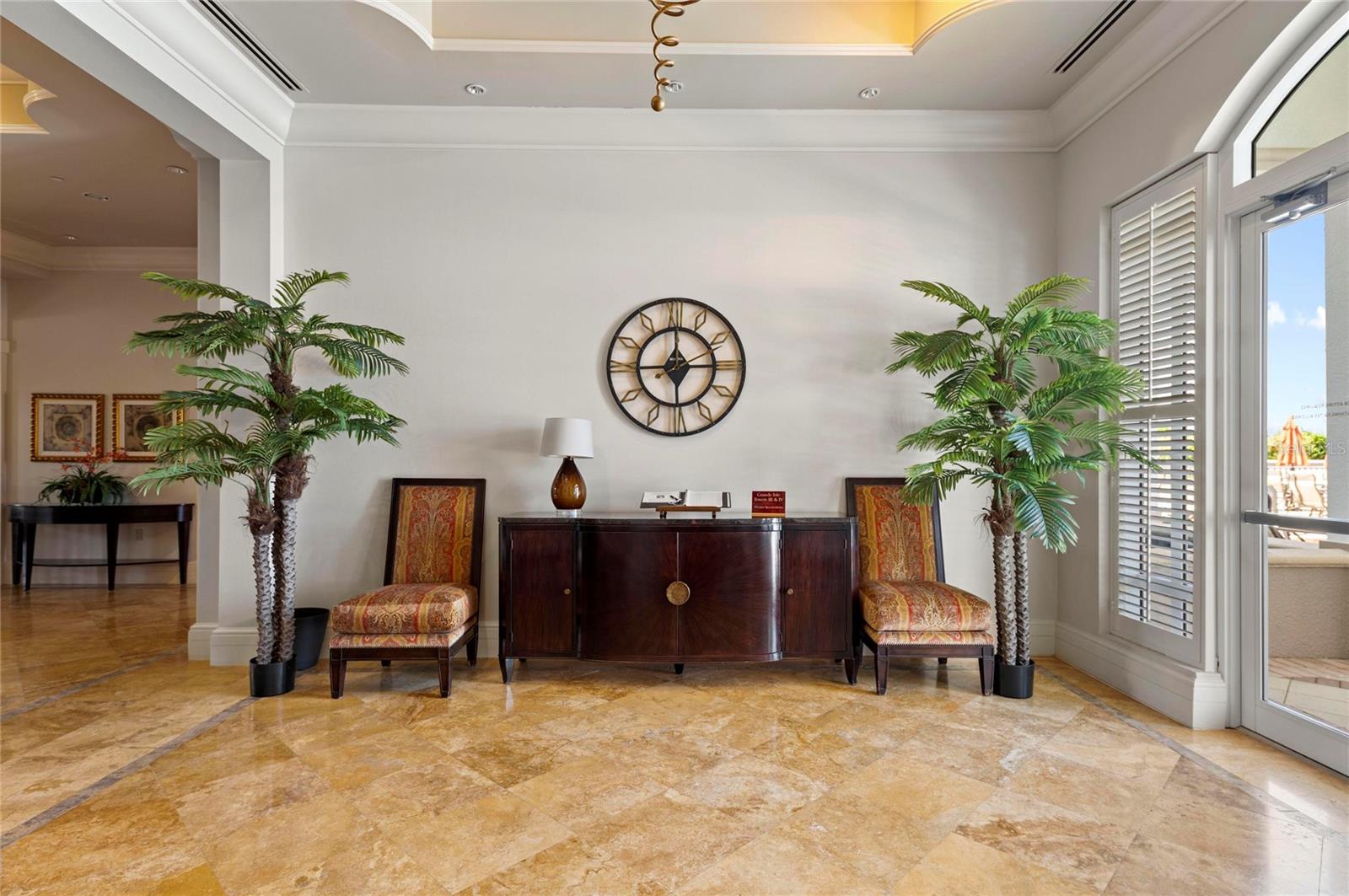 GRANDE IS TWRS 03 & 04 PH I - Residential