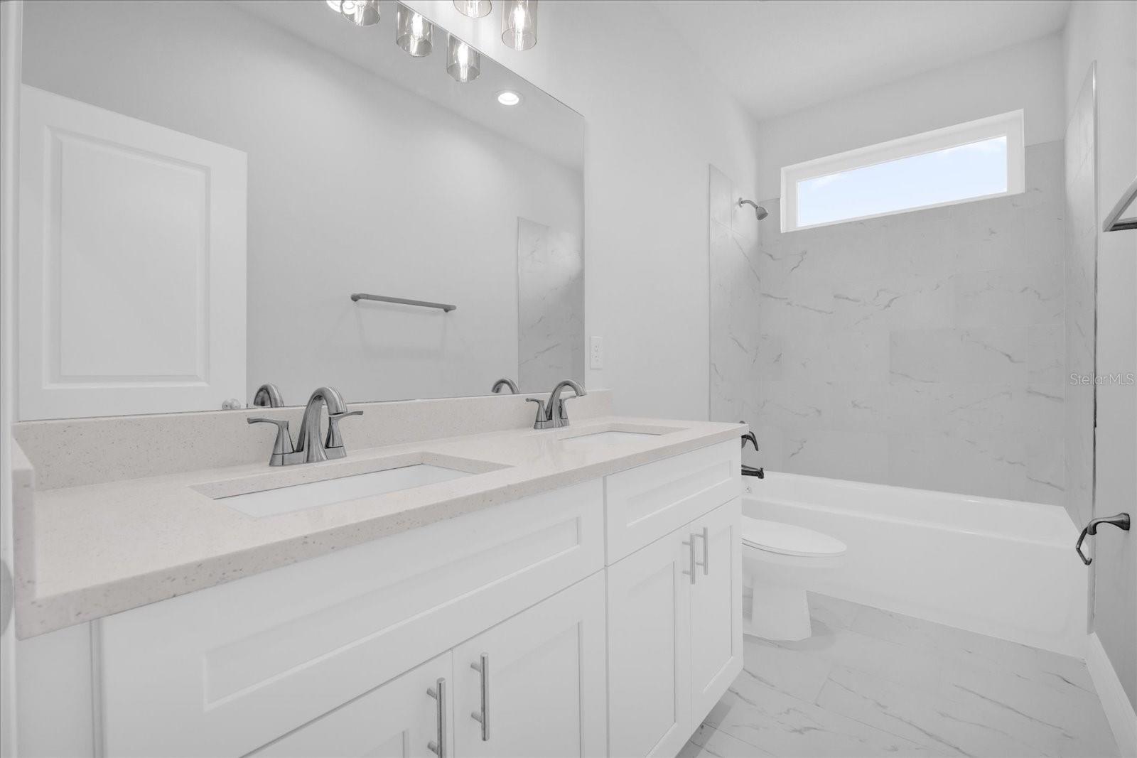 GREENVILLE COMMONS - Residential