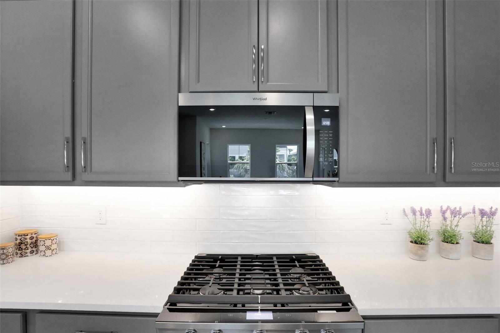 BUNGALOW WALK LAKEWOOD RANCH NEIGHBORHOOD - Residential