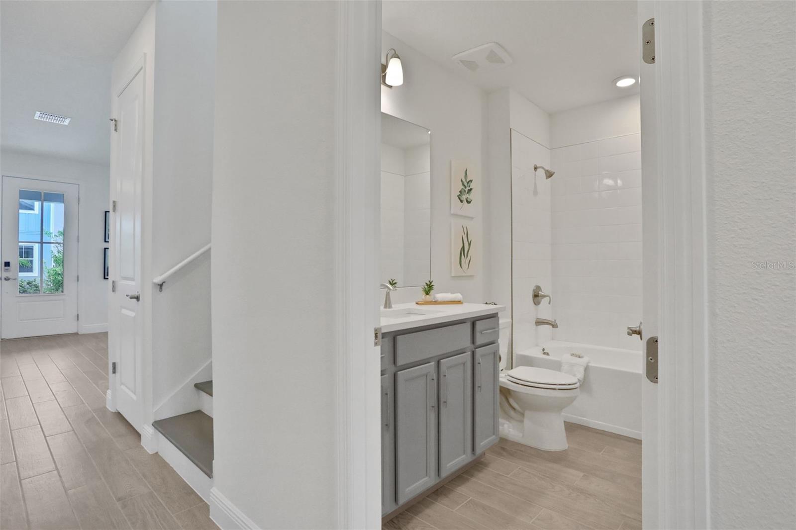 BUNGALOW WALK LAKEWOOD RANCH NEIGHBORHOOD - Residential