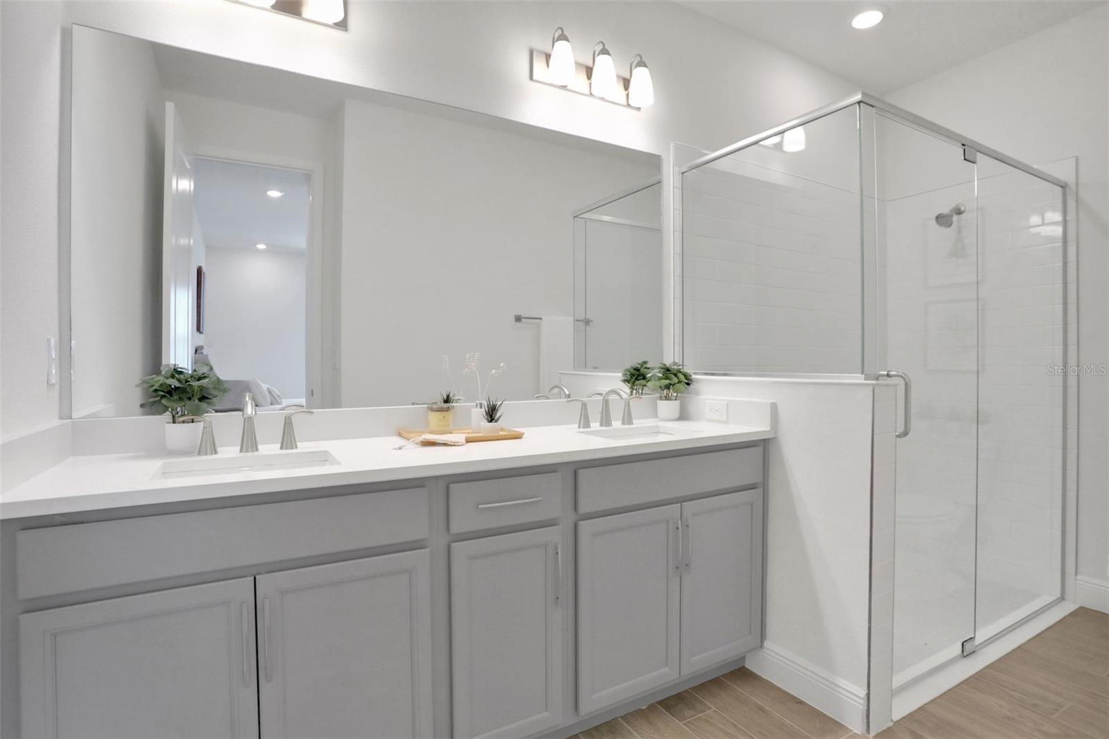 BUNGALOW WALK LAKEWOOD RANCH NEIGHBORHOOD - Residential