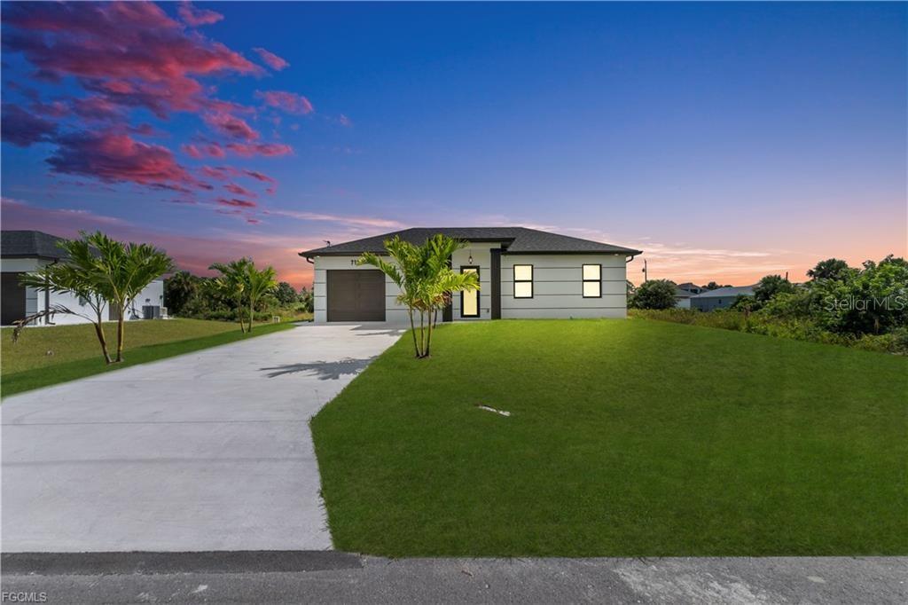 LEHIGH ACRES - Residential