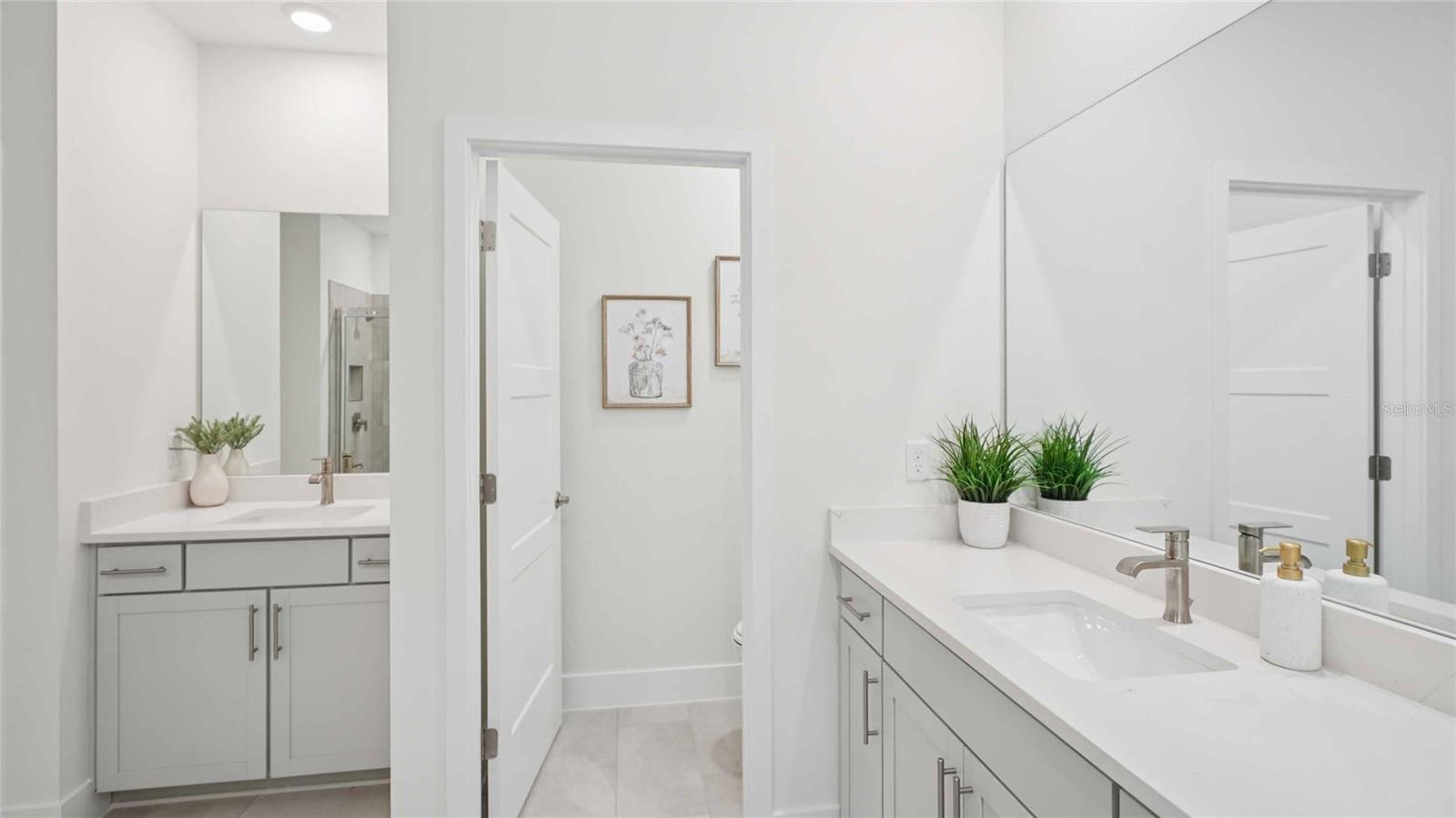 BUCHANAN TRAILS - Residential