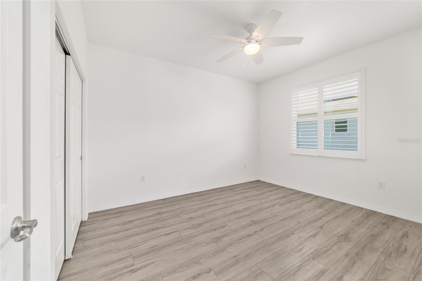 ON TOP OF THE WORLD - AVALON - Residential