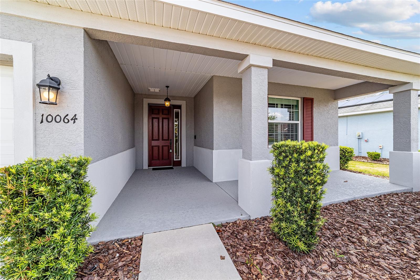 ON TOP OF THE WORLD - AVALON - Residential