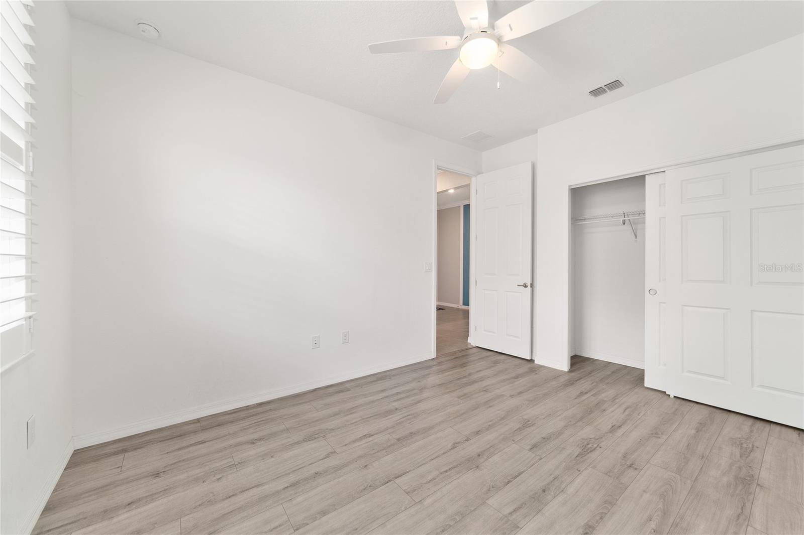 ON TOP OF THE WORLD - AVALON - Residential