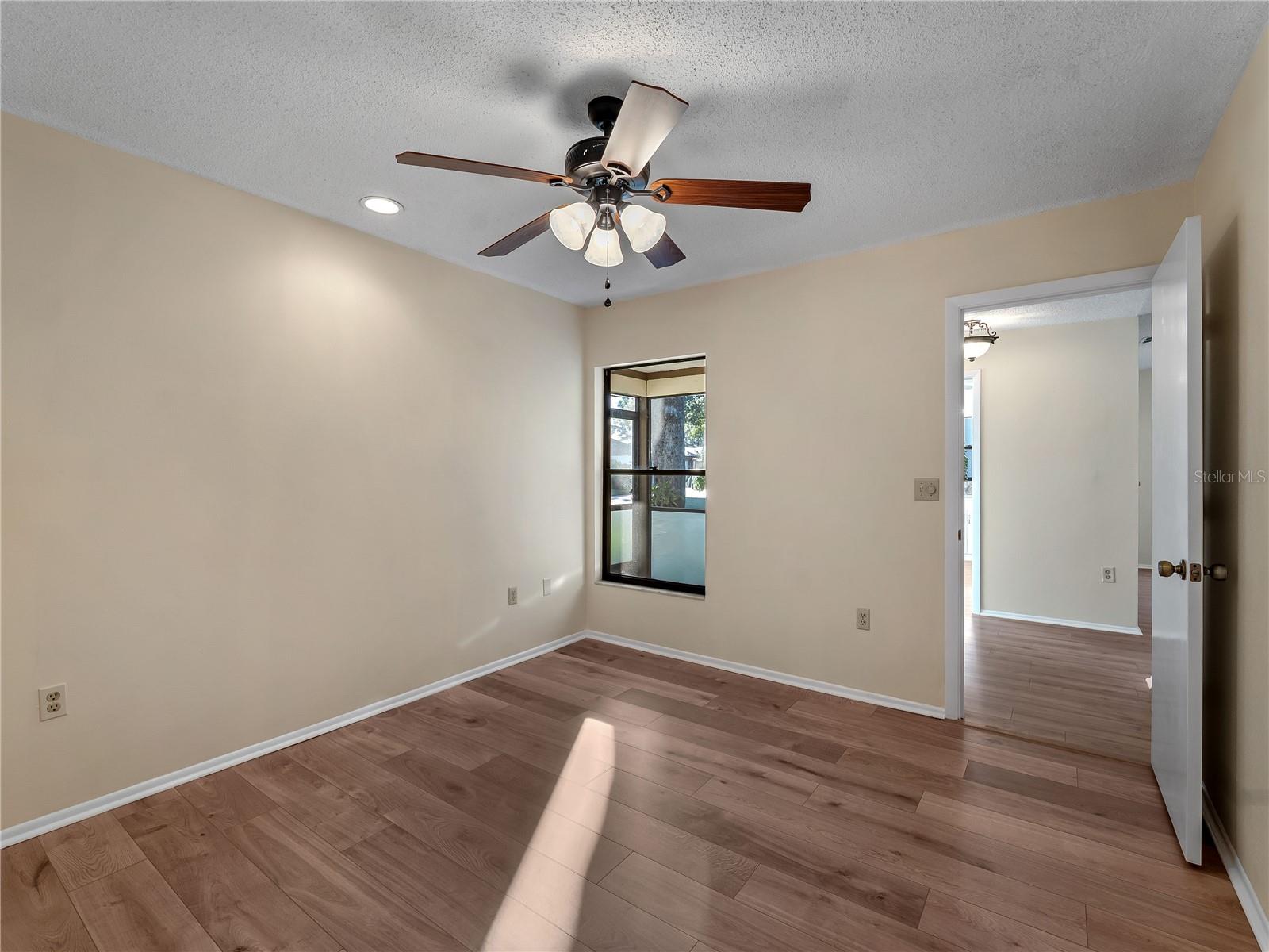 VILLAGE OAKS SEC B - Residential