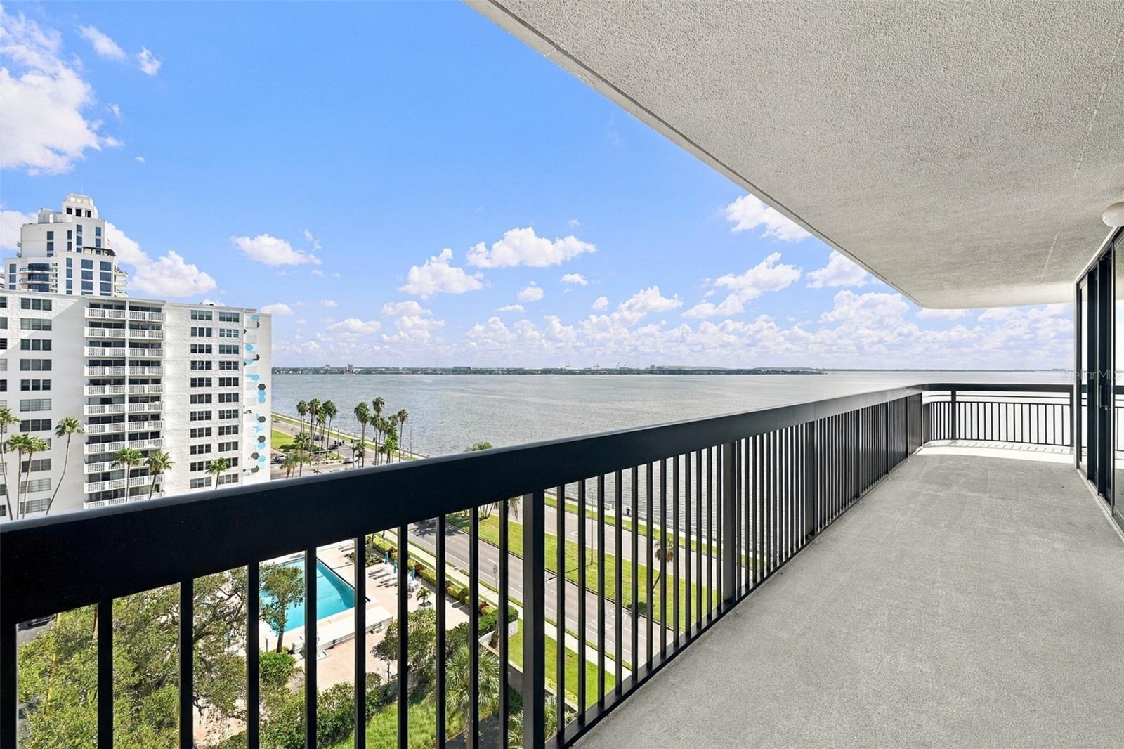 2413 Bayshore Boulevard 1005, Tampa