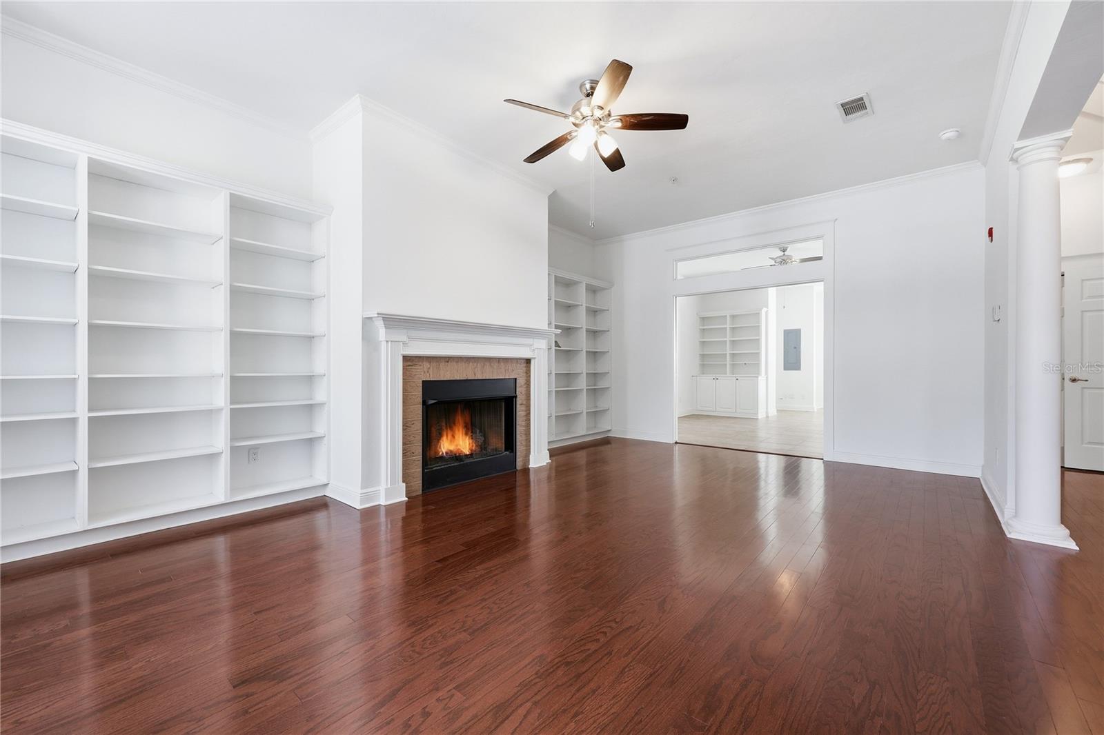 REGENTS PARK - Residential