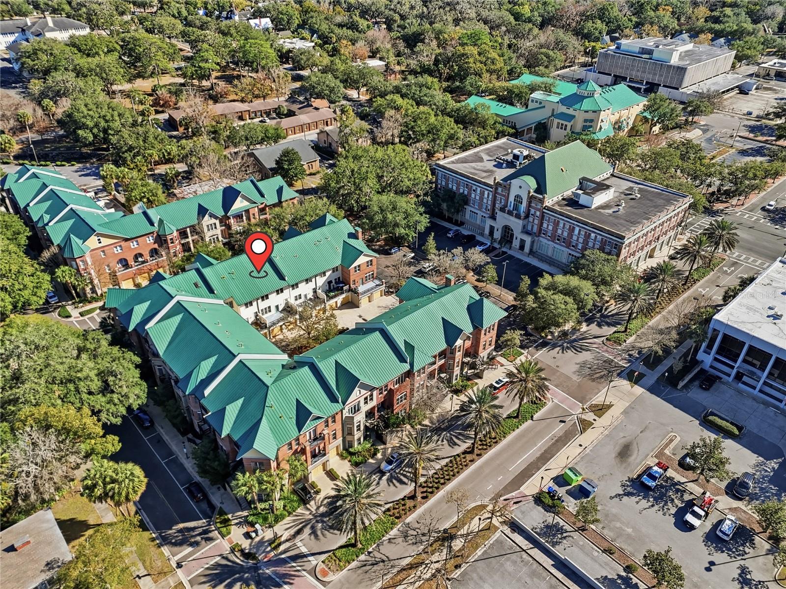REGENTS PARK - Residential