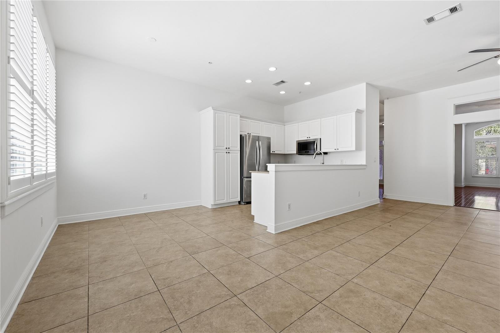 REGENTS PARK - Residential