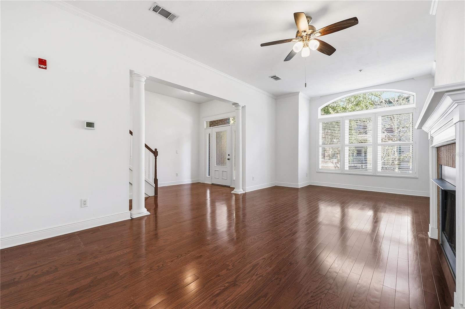 REGENTS PARK - Residential