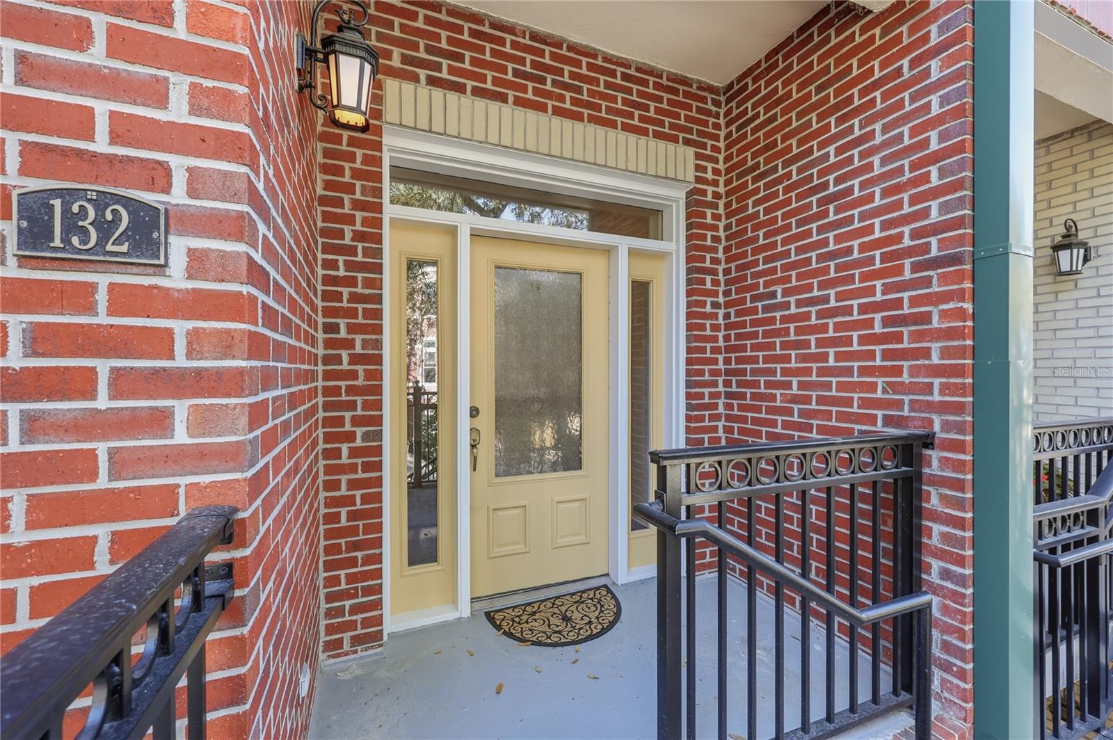 REGENTS PARK - Residential