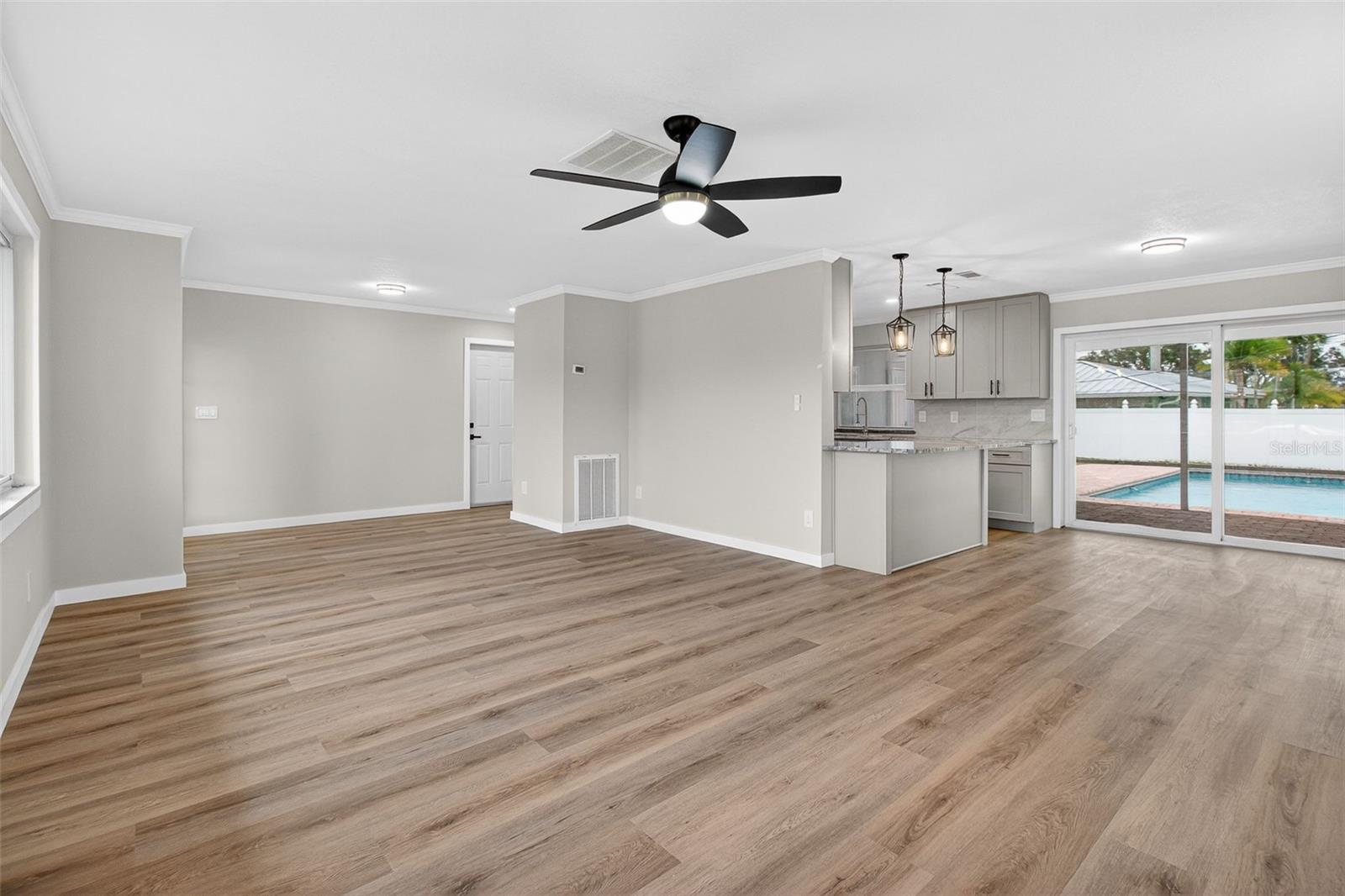 SHORE ACRES PT REP OF 2ND REP OF VENICE SE - Residential