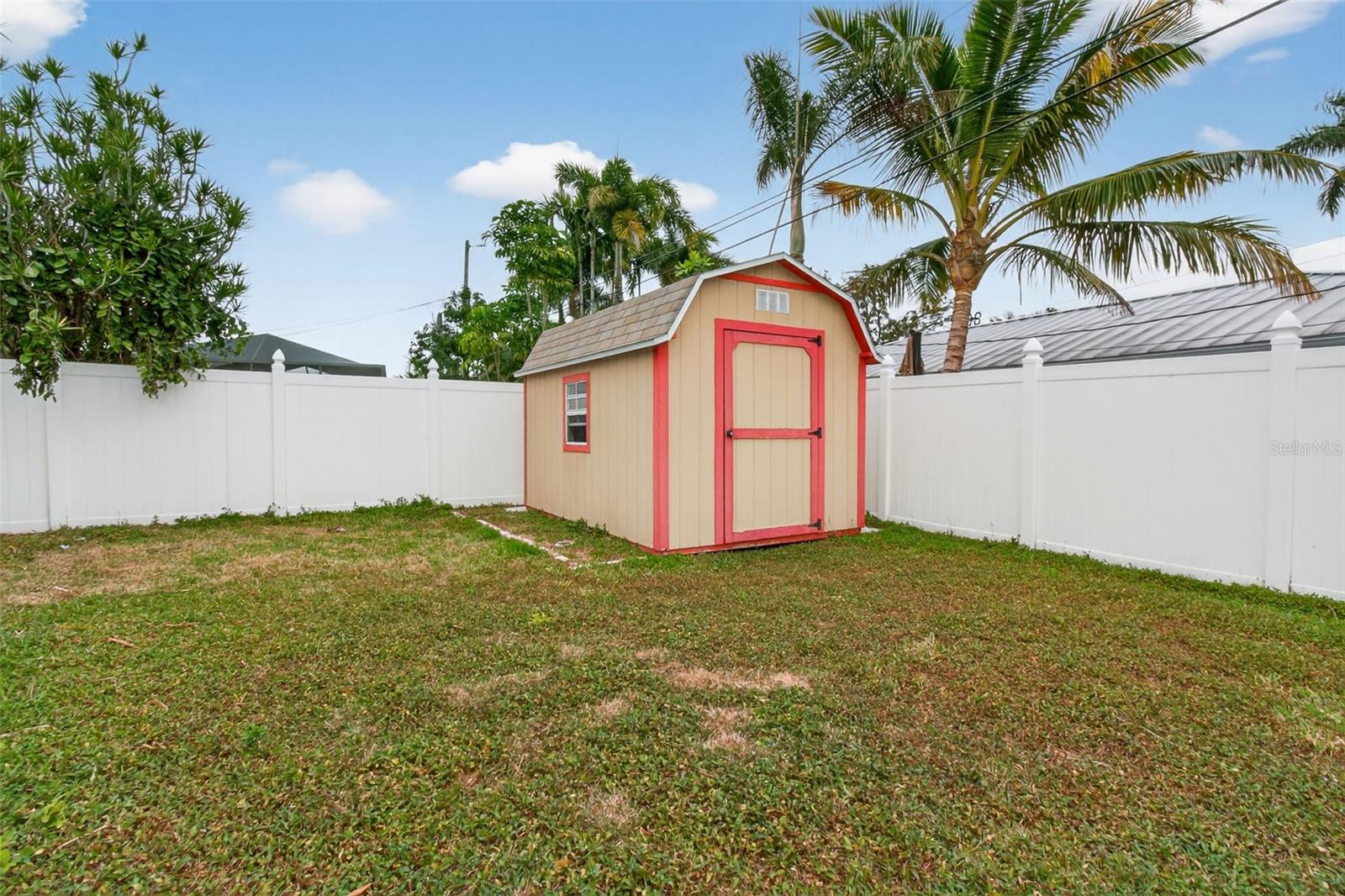 SHORE ACRES PT REP OF 2ND REP OF VENICE SE - Residential