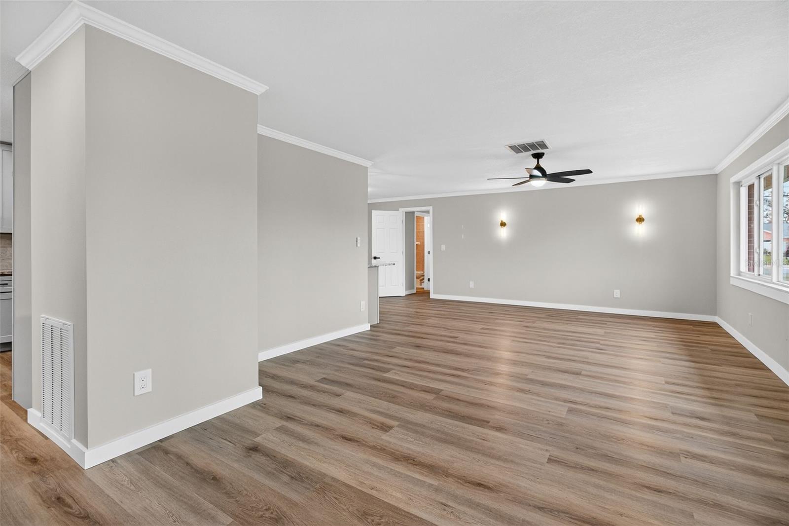 SHORE ACRES PT REP OF 2ND REP OF VENICE SE - Residential