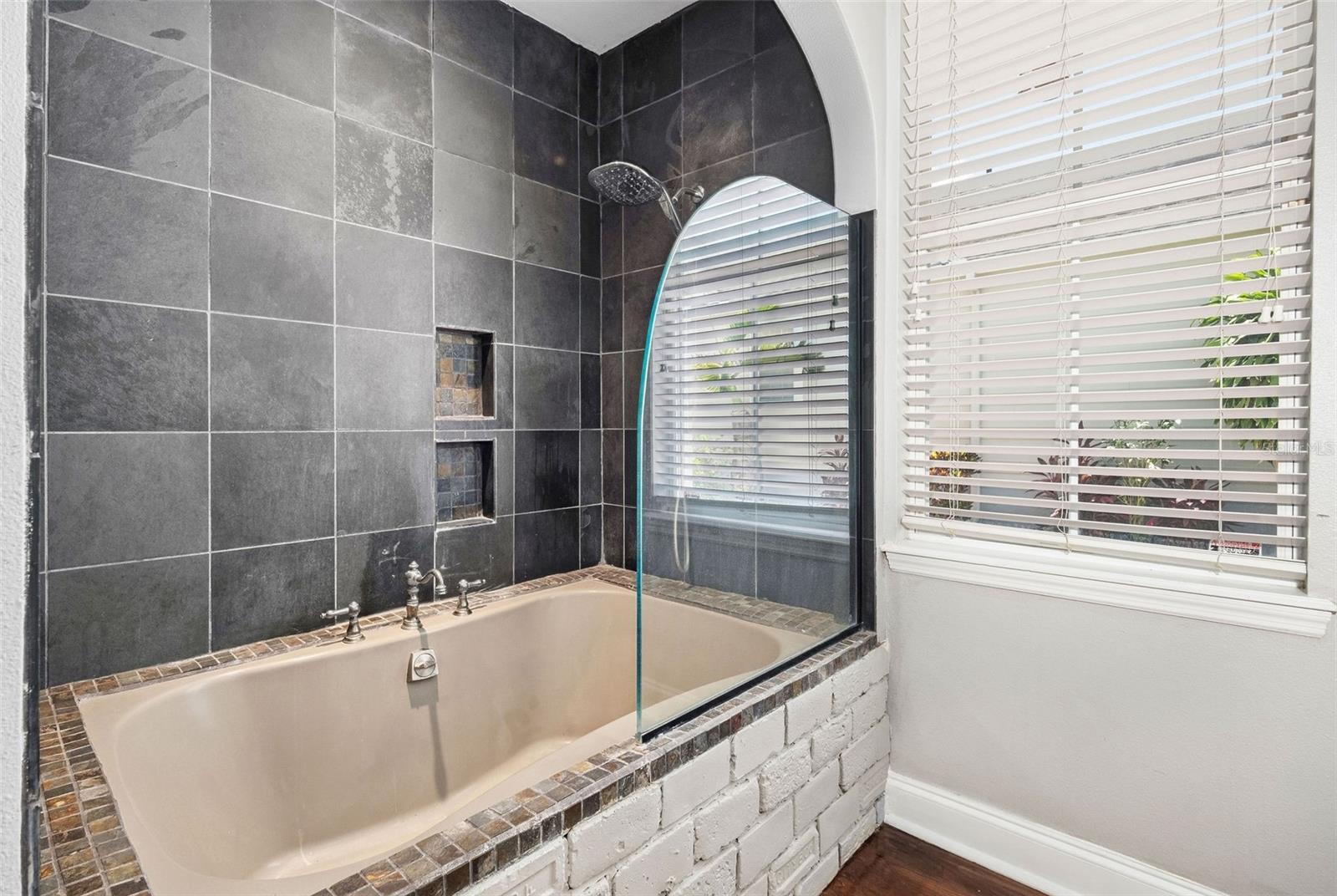 CELEBRATION NORTH VILLAGE UNIT 6 - Residential