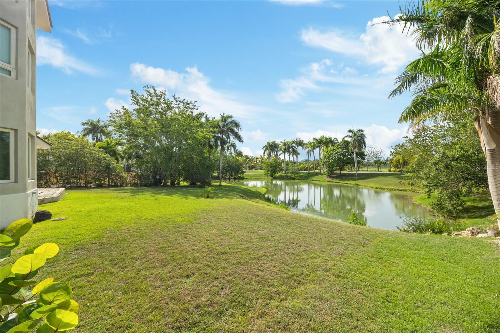 406 DORADO BEACH EAST