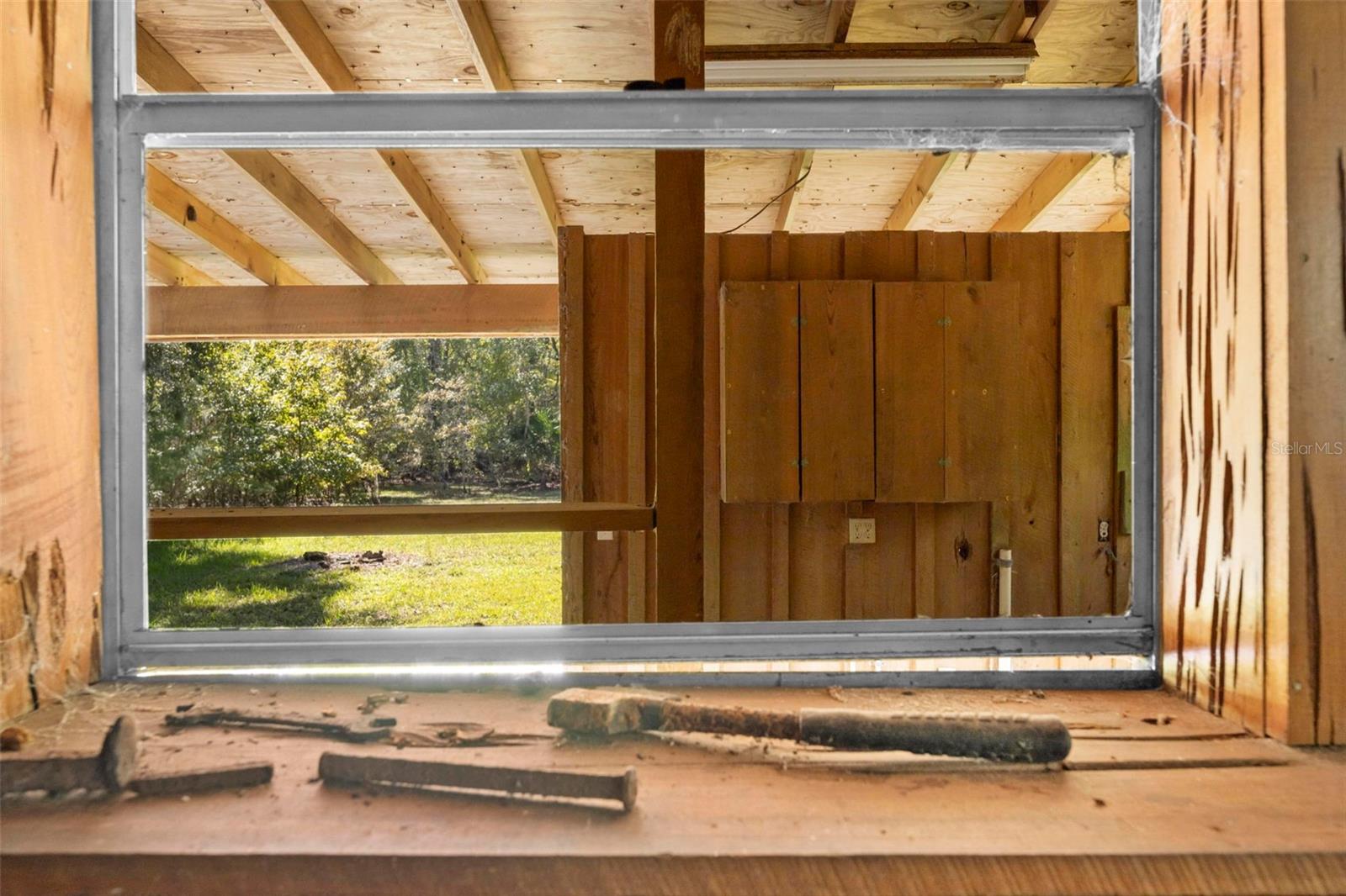 UNREC TRACTS IN 01-21S-20E - Residential