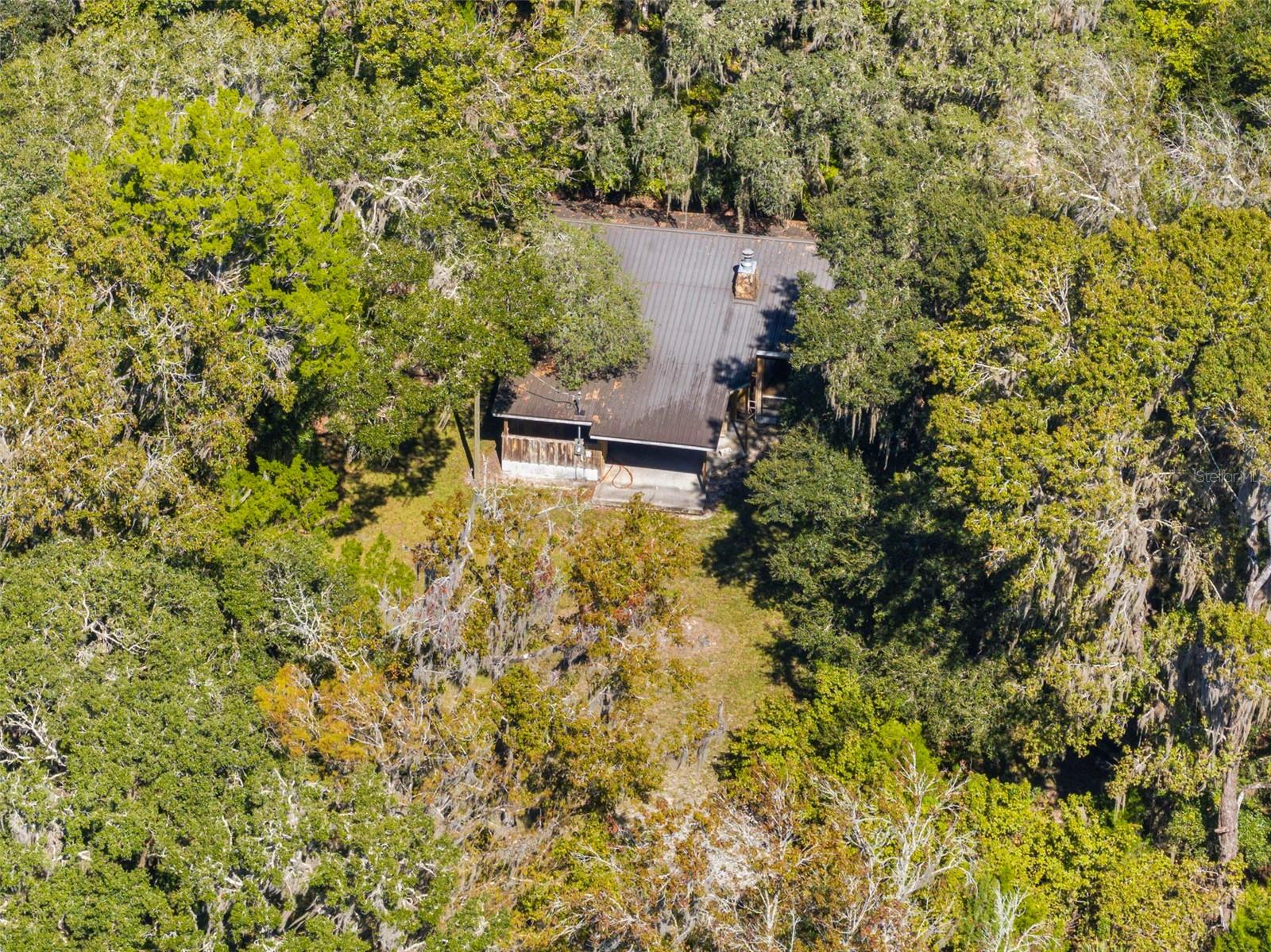 UNREC TRACTS IN 01-21S-20E - Residential