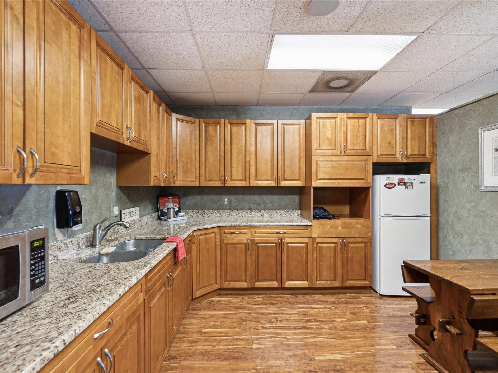 CHESTERVILLA MUNDAYS ADD - Commercial Sale