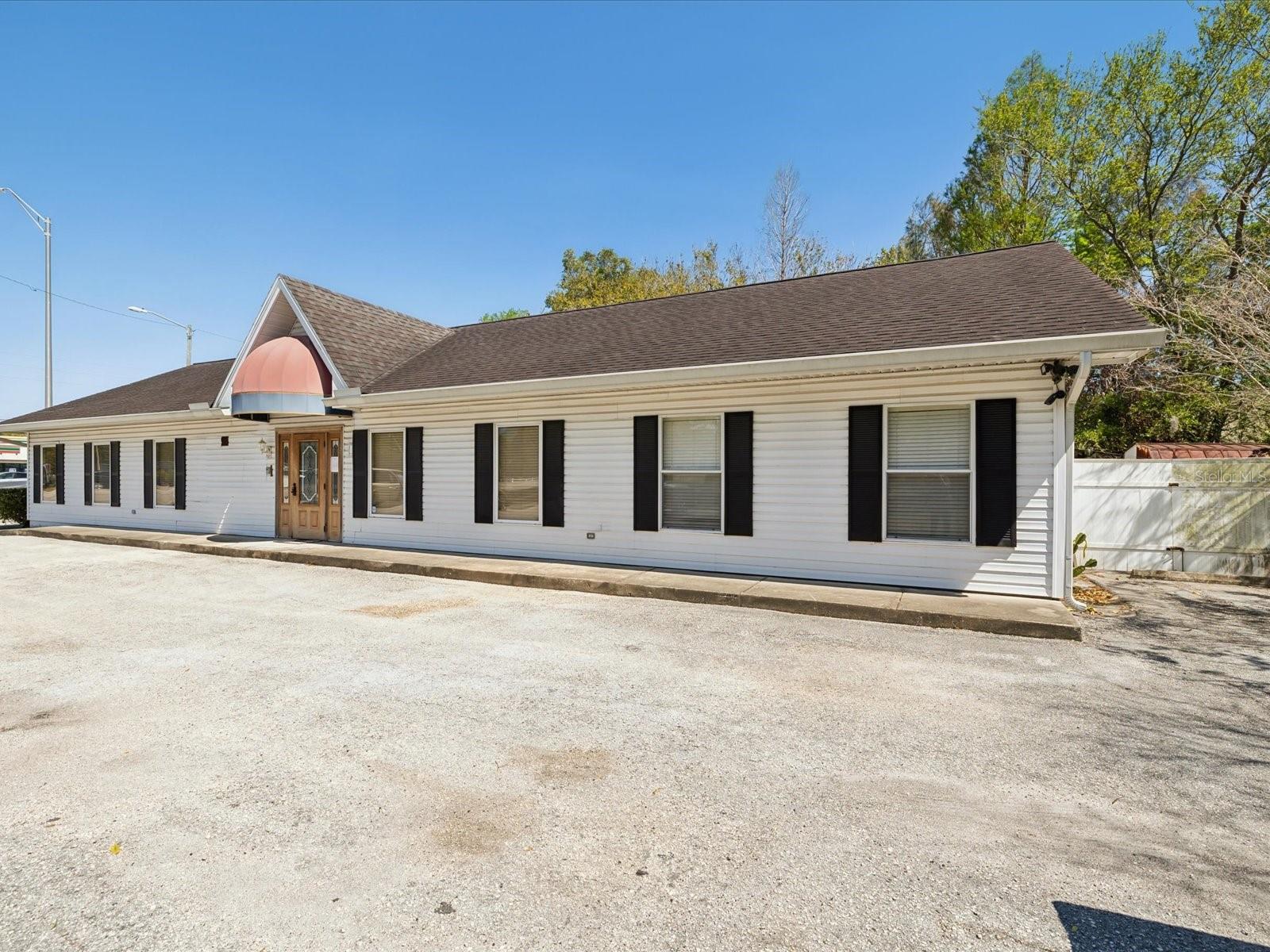 CHESTERVILLA MUNDAYS ADD - Commercial Sale