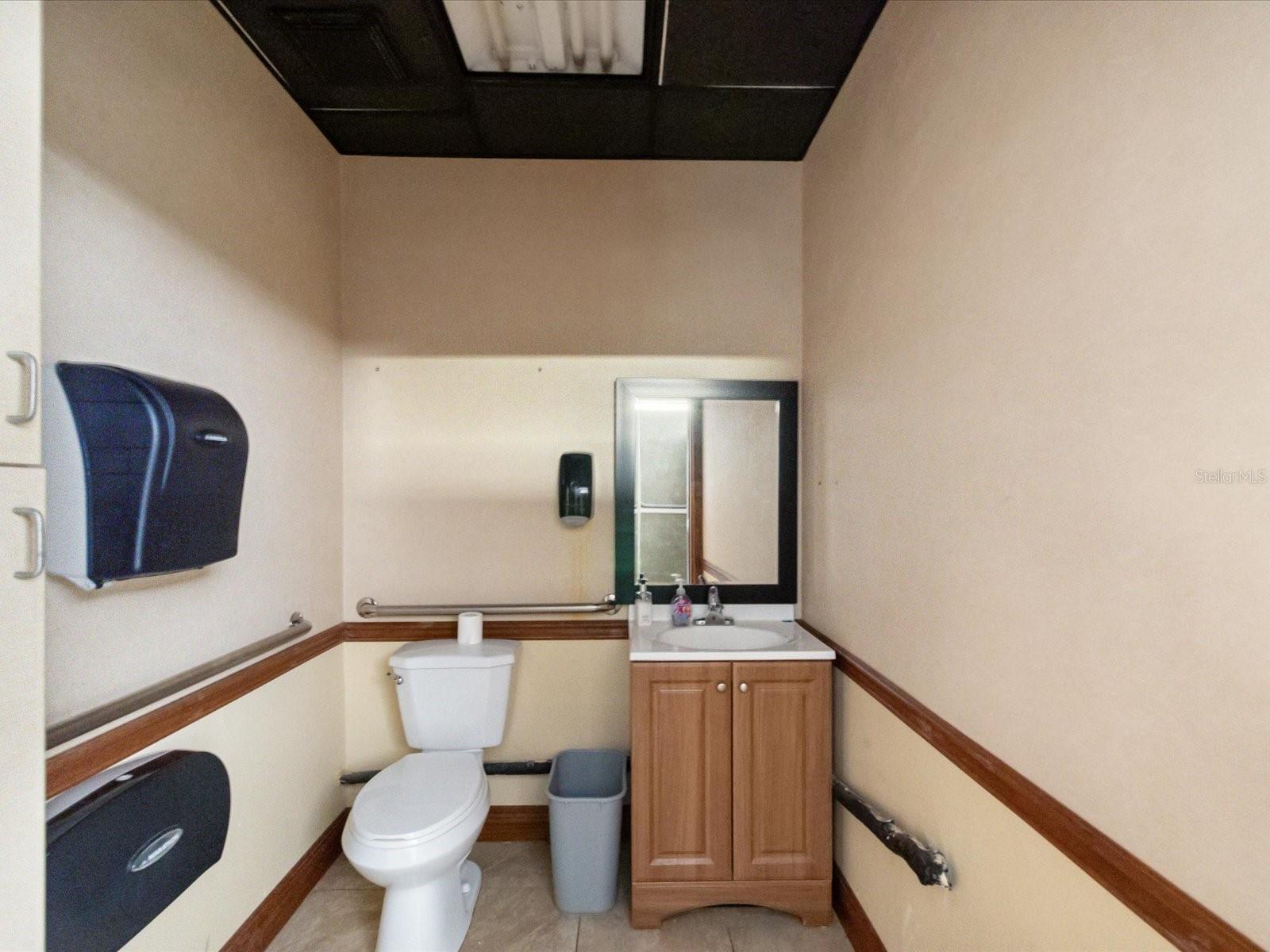 CHESTERVILLA MUNDAYS ADD - Commercial Sale