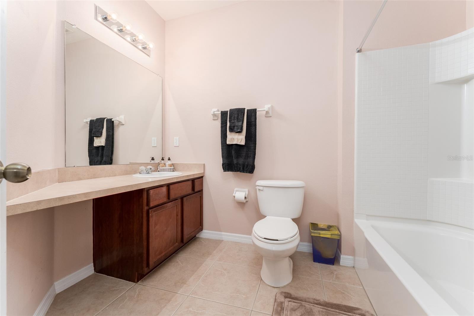 EAGLE PALM PH II - Residential