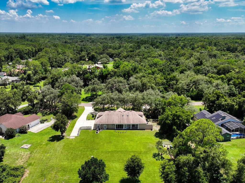 Photo of 180 River Oaks Circle, Sanford, FL 32771 (MLS # O6427808)