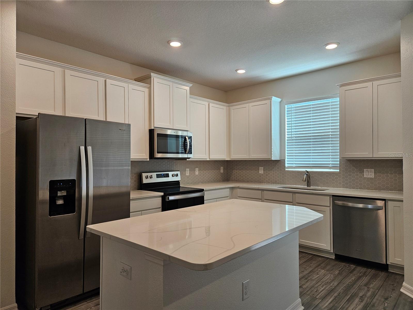 MIRADA - Residential Lease