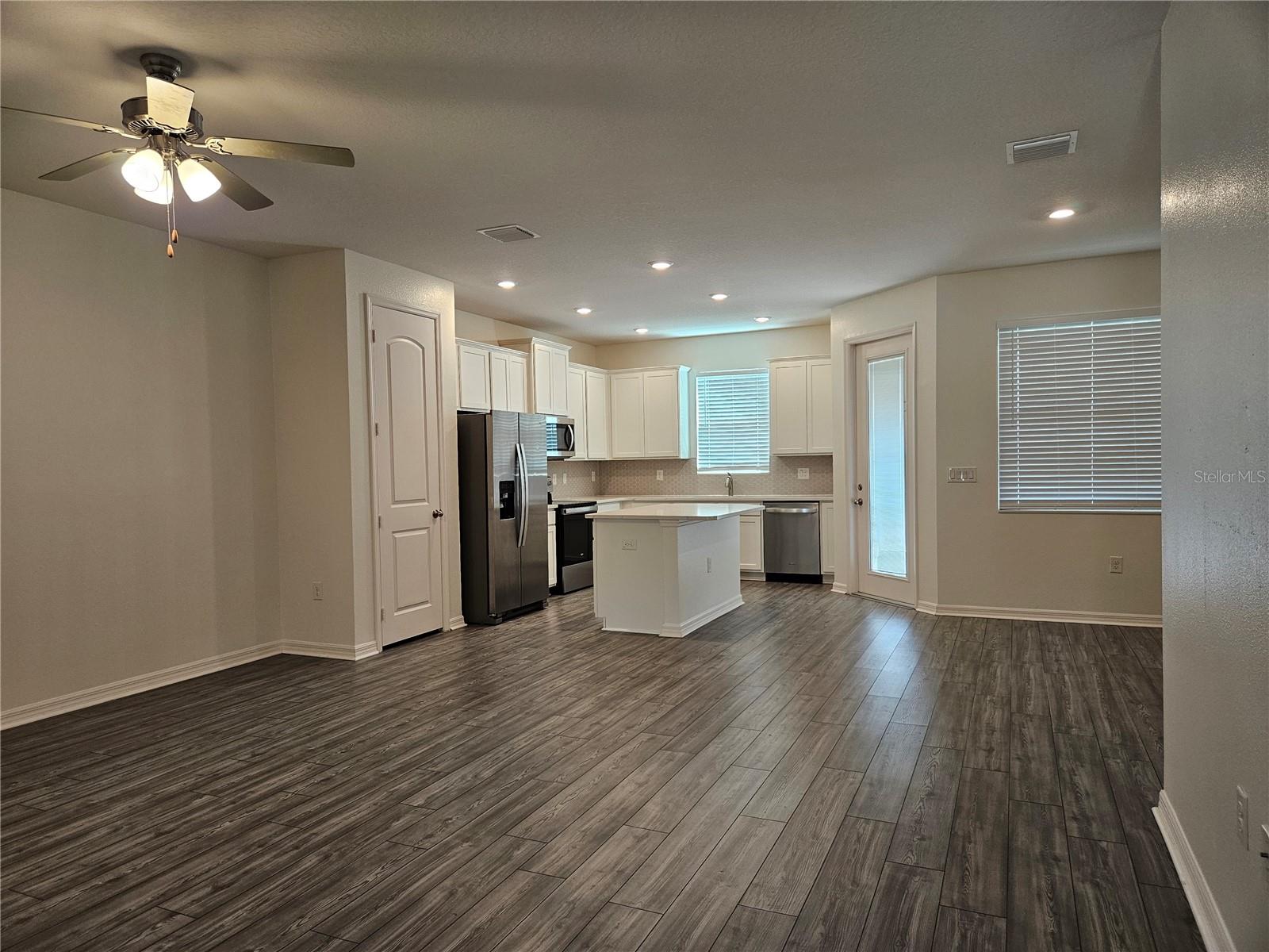 MIRADA - Residential Lease