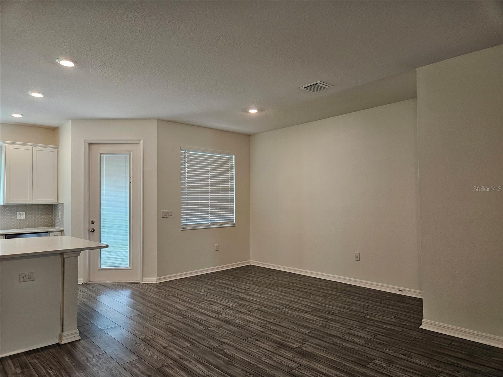 MIRADA - Residential Lease