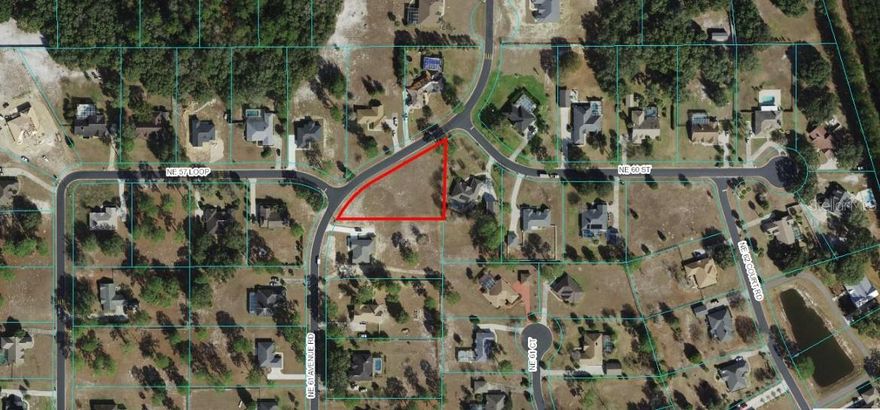 Easy access to shopping and entertainment.  Silover Springs nearby.