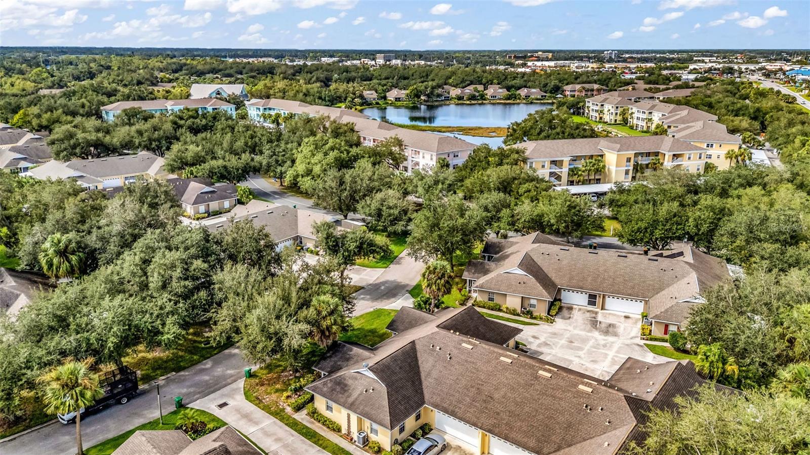 HERITAGE OAK PARK 03 - Residential Lease